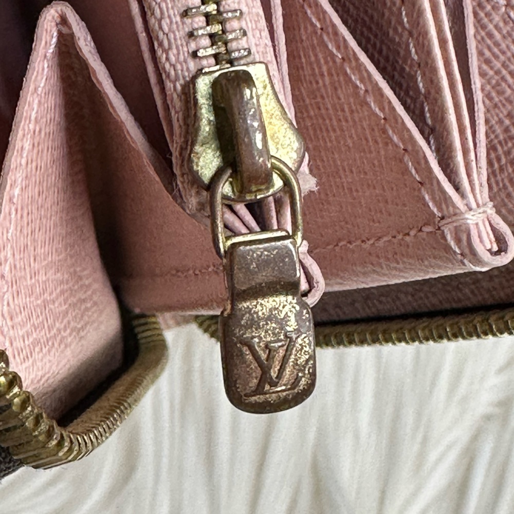 Louis Vuitton Emilie Rose Ballerine Zippy Wallet ~ Beautiful Preloved Condition - Picture 13 of 16